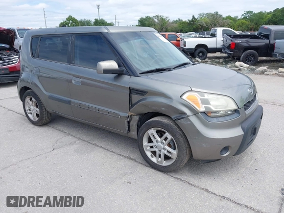 2010 Kia Soul + with VIN KNDJT2A20A7084899, listed as a IAAI auction lot 41990009 with 210,572 mi miles and . Bid and sale history available at DreamBid. Image 1.