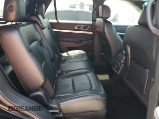2017 Ford Explorer XLT z VIN 1FM5K8D88HGA57298, wystawiony jako Copart lot #58889865 z przebiegiem 142 107 mil mil oraz Szkoda całkowita • Salvage title. Historia ofert i sprzedaży dostępna na DreamBid. Obrazek 11.