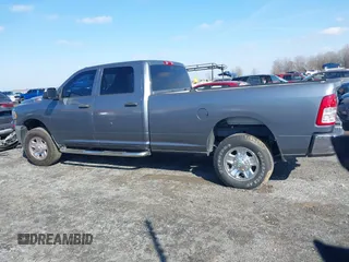 2022 Ram 2500 Tradesman with VIN 3C6UR5HJ2NG111757, listed as a IAAI auction lot 41537105 with 64,589 mi miles and . Bid and sale history available at DreamBid. Image 15.