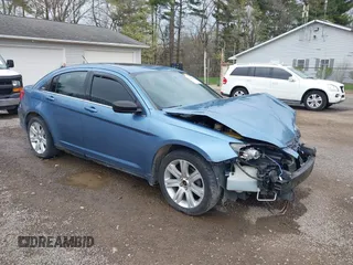 2011 Chrysler 200 Touring with VIN 1C3BC1FG3BN614903, listed as a IAAI auction lot 42048265 with 171,009 mi miles. Bid and sale history available at carsss.com. Image 1.