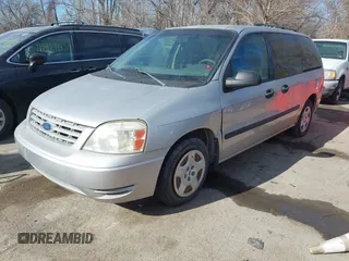 2004 Ford Freestar SE z VIN 2FMZA51634BB15552, wystawiony jako IAAI lot #41448164 z przebiegiem 240 212 mil mil oraz . Historia ofert i sprzedaży dostępna na DreamBid. Obrazek 2.