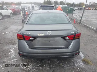 2021 Nissan Altima 2.5 SV with VIN 1N4BL4DV2MN365498, listed as a IAAI auction lot 40728315 with 72,035 mi miles. Bid and sale history available at carsss.com. Image 16.