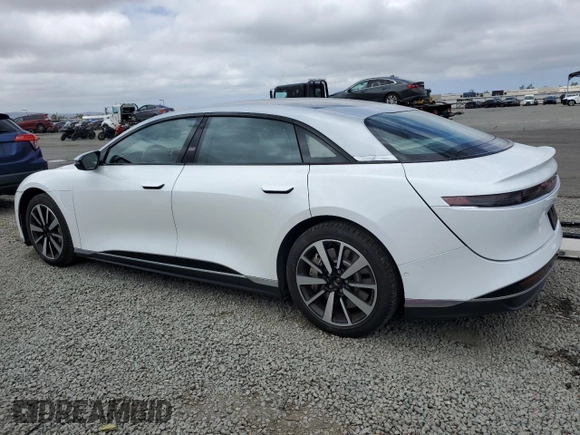 2022 Lucid Air Grand Touring z VIN 50EA1GBA6NA002123, wystawiony jako Copart lot #54435935 z przebiegiem 14 902 mil mil oraz Szkody całkowita. Historia ofert i sprzedaży dostępna na DreamBid. Obrazek 2.