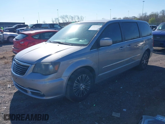 2014 Chrysler Town & Country S with VIN 2C4RC1HG2ER191665, listed as a IAAI auction lot 41874528 with 161,014 mi miles. Bid and sale history available at carsss.com. Image 2.