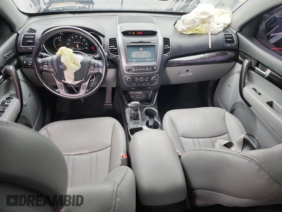 2014 Kia Sorento SX z VIN 5XYKW4A76EG518982, wystawiony jako Copart lot #51298035 z przebiegiem 85 650 mil mil oraz Szkoda całkowita • Salvage title. Historia ofert i sprzedaży dostępna na DreamBid. Obrazek 8.