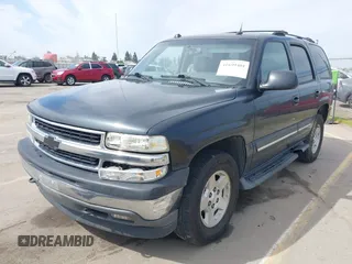 2005 Chevrolet Tahoe LS z VIN 1GNEK13T05J124225, wystawiony jako IAAI lot #41699401 z przebiegiem 253 632 mil mil oraz . Historia ofert i sprzedaży dostępna na DreamBid. Obrazek 19.