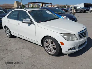 2009 Mercedes-Benz C 300 Sport z VIN WDDGF54X79F243127, wystawiony jako IAAI lot #42405641 z przebiegiem 164 291 mil mil oraz . Historia ofert i sprzedaży dostępna na DreamBid. Obrazek 1.