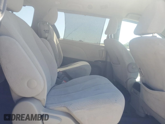 2014 Toyota Sienna LE AAS with VIN 5TDKK3DC9ES480133, listed as a Copart auction lot 60547605 with Not provided miles and Salvage title. Bid and sale history available at DreamBid. Image 11.