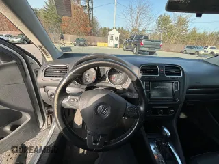 2014 Volkswagen Jetta SportWagen TDI w/Sunroof & Nav with VIN 3VWPL7AJ7EM618245, listed as a Copart auction lot 49228175 with 156,000 mi miles and Clean Title. Bid and sale history available at carsss.com. Image 9.