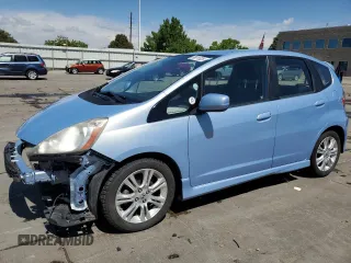 2010 Honda Fit Sport with VIN JHMGE8H6XAS006965, listed as a Copart auction lot 58011325 with 113,064 mi miles and Salvage title. Bid and sale history available at DreamBid. Image 1.