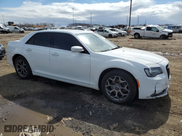 2016 Chrysler 300 S z VIN 2C3CCAGG6GH148015, wystawiony jako Copart lot #52794675 z przebiegiem 182 117 mil mil oraz Czysty tytuł • Clean title. Historia ofert i sprzedaży dostępna na DreamBid. Obrazek 4.