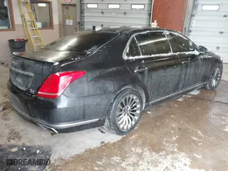 2018 Genesis G90 5.0L Ultimate with VIN KMHG54JH7JU038472, listed as a IAAI auction lot 41300699 with 85,133 mi miles. Bid and sale history available at carsss.com. Image 4.