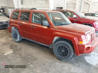 2008 Jeep Patriot Sport с VIN 1J8FT28008D705380, выставлен на аукционе IAAI как лот 41790973 с пробегом 74 436 миль миль и . История ставок и продаж доступна на DreamBid. Изображение 1.