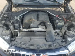 2017 BMW X5 xDrive35i z VIN 5UXKR0C57H0U52284, wystawiony jako Copart lot #60208755 z przebiegiem 156 706 mil mil oraz Szkoda całkowita • Salvage title. Historia ofert i sprzedaży dostępna na DreamBid. Obrazek 12.