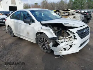 2018 Subaru Legacy z VIN 4S3BNAB69J3026971, wystawiony jako IAAI lot #42076967 z przebiegiem 131 599 mil mil oraz . Historia ofert i sprzedaży dostępna na DreamBid. Obrazek 1.