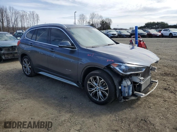 2016 BMW X1 xDrive28i z VIN WBXHT3Z39G4A50798, wystawiony jako Copart lot #50827875 z przebiegiem 114 178 mil mil oraz Szkoda całkowita • Salvage title. Historia ofert i sprzedaży dostępna na DreamBid. Obrazek 4.