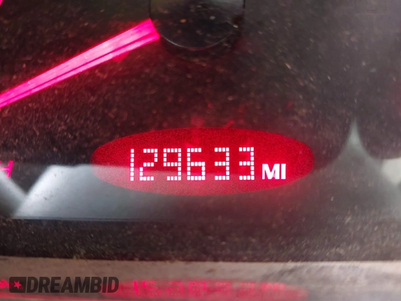 2008 Pontiac G6 z VIN 1G2ZG57N684245878, wystawiony jako IAAI lot #41583747 z przebiegiem 129 840 mil mil oraz . Historia ofert i sprzedaży dostępna na DreamBid. Obrazek 15.
