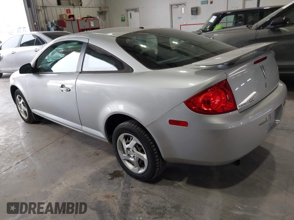 2008 Pontiac G5 with VIN 1G2AL18F787161124, listed as a IAAI auction lot 41861490 with 181,792 mi miles. Bid and sale history available at carsss.com. Image 3.