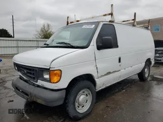 2004 Ford Econoline Cargo with VIN 1FTRE14W44HA38190, listed as a Copart auction lot 54204485 with 253,905 mi miles and Salvage title. Bid and sale history available at DreamBid. Image 1.