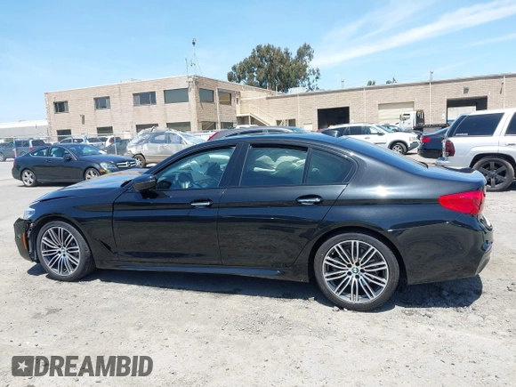 2018 BMW 5 Series 530i z VIN WBAJA5C51JWA56680, wystawiony jako IAAI lot #42273066 z przebiegiem 39 789 mil mil oraz . Historia ofert i sprzedaży dostępna na DreamBid. Obrazek 14.