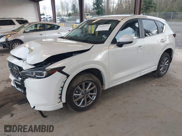 2024 Mazda CX-5 2.5 S Preferred Package with VIN JM3KFBCL4R0472201, listed as a IAAI auction lot 41895917 with 9,245 mi miles. Bid and sale history available at carsss.com. Image 17.