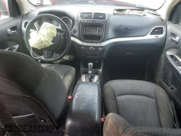 2017 Dodge Journey SXT z VIN 3C4PDCBG5HT528050, wystawiony jako Copart lot #55994915 z przebiegiem Nie podano mil oraz Szkoda całkowita • Salvage title. Historia ofert i sprzedaży dostępna na DreamBid. Obrazek 8.
