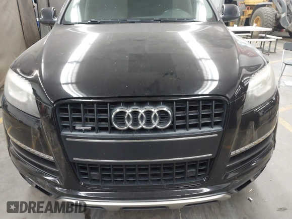 2014 Audi Q7 3.0T Premium with VIN WA1CGAFE5ED016562, listed as a IAAI auction lot 40987812 with 154,628 mi miles. Bid and sale history available at carsss.com. Image 12.