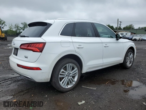 2018 Audi Q5 Premium Plus with VIN WA1BNAFY3J2082867, listed as a Copart auction lot 61017895 with 85,070 mi miles and Salvage title. Bid and sale history available at DreamBid. Image 3.