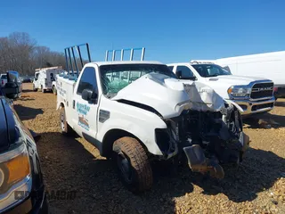 2008 Ford F-250 XL с VIN 1FTNF20528ED98855, выставлен на аукционе IAAI как лот 41617430 с пробегом Не указан миль и . История ставок и продаж доступна на DreamBid. Изображение 1.