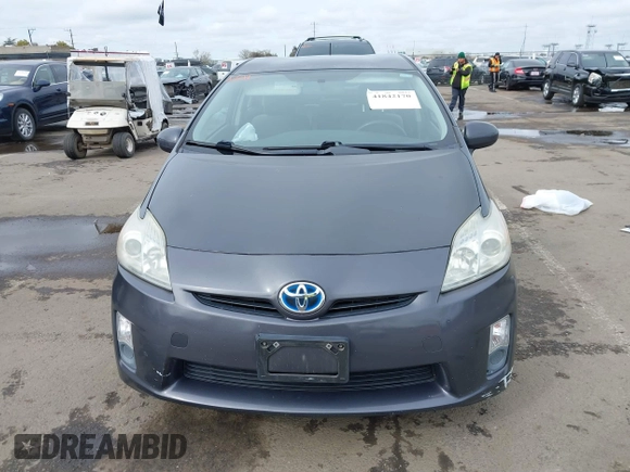 2010 Toyota Prius II with VIN JTDKN3DU7A0192513, listed as a IAAI auction lot 41842170 with 183,211 mi miles. Bid and sale history available at carsss.com. Image 12.