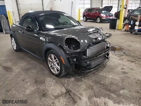 2013 MINI Cooper Roadster S with VIN WMWSY3C57DT593979, listed as a Copart auction lot 68924454 with NaN miles and Salvage Title. Bid and sale history available at carsss.com. Image 10.