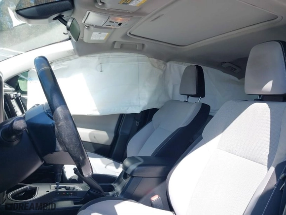 2018 Toyota RAV4 XLE with VIN JTMWFREV4JJ168138, listed as a IAAI auction lot 41845337 with 122,509 mi miles. Bid and sale history available at carsss.com. Image 20.