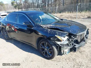 2012 Nissan Maxima 3.5 S with VIN 1N4AA5AP3CC830118, listed as a IAAI auction lot 41289188 with 223,508 mi miles. Bid and sale history available at carsss.com. Image 1.