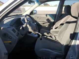 2008 Hyundai Tucson SE with VIN KM8JN72D28U843289, listed as a Copart auction lot 72465854 with 105,447 mi miles and Non Repairable. Bid and sale history available at carsss.com. Image 7.