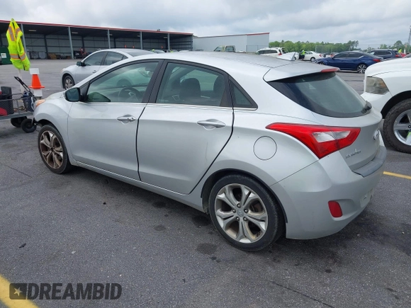 2013 Hyundai Elantra GT with VIN KMHD35LE7DU131627, listed as a IAAI auction lot 42093450 with 147,183 mi miles. Bid and sale history available at carsss.com. Image 3.