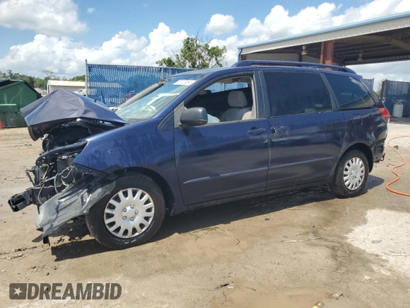 2004 Toyota Sienna CE with VIN 5TDZA23C04S197373, listed as a Copart auction lot 49153845 with 0 mi miles and Non Repairable. Bid and sale history available at carsss.com. Image 1.