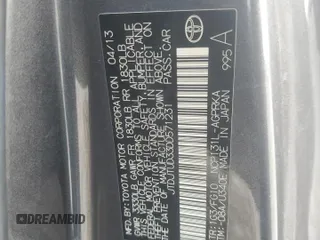 2013 Toyota Yaris L z VIN JTDJTUD33DD571231, wystawiony jako Copart lot #75826024 z przebiegiem 224 036 mil mil oraz Szkoda całkowita • Salvage title. Historia ofert i sprzedaży dostępna na DreamBid. Obrazek 12.