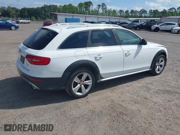 2015 Audi allroad Premium Plus with VIN WA1UFAFLXFA055527, listed as a IAAI auction lot 41760426 with 130,238 mi miles. Bid and sale history available at carsss.com. Image 4.