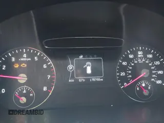 2016 Kia Sorento LX with VIN 5XYPG4A36GG037259, listed as a IAAI auction lot 42250259 with 178,148 mi miles and . Bid and sale history available at DreamBid. Image 7.