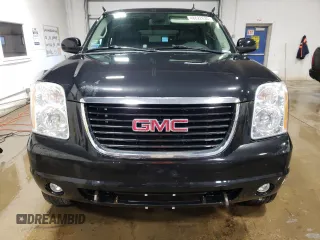 2010 GMC Yukon XL z VIN 1GKUKKE39AR133545, wystawiony jako Copart lot #48622635 z przebiegiem 243 633 mil mil oraz Tytuł czysty. Historia ofert i sprzedaży dostępna na DreamBid. Obrazek 5.