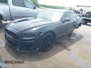 2017 Ford Mustang GT z VIN 1FA6P8CF7H5228635, wystawiony jako IAAI lot #42288165 z przebiegiem 95 846 mil mil oraz . Historia ofert i sprzedaży dostępna na DreamBid. Obrazek 18.