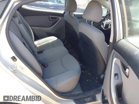 2011 Hyundai Elantra GLS z VIN KMHDH4AE1BU145406, wystawiony jako IAAI lot #42373667 z przebiegiem 121 940 mil mil oraz . Historia ofert i sprzedaży dostępna na DreamBid. Obrazek 8.