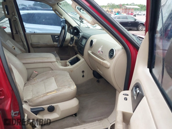 2004 Ford Expedition Eddie Bauer with VIN 1FMRU17W54LA08302, listed as a IAAI auction lot 42623074 with 188,780 mi miles and . Bid and sale history available at DreamBid. Image 5.