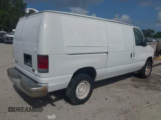 2007 Ford Econoline Cargo Commercial with VIN 1FTNE24W27DA99831, listed as a IAAI auction lot 42292439 with 280,756 mi miles and . Bid and sale history available at DreamBid. Image 4.