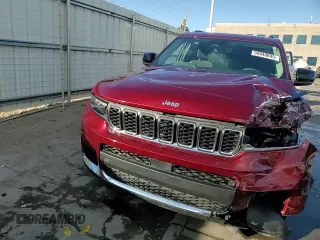 2023 Jeep Grand Cherokee Laredo z VIN 1C4RJKAG7P8832393, wystawiony jako Copart lot #50940045 z przebiegiem 31 405 mil mil oraz Szkoda całkowita • Salvage title. Historia ofert i sprzedaży dostępna na DreamBid. Obrazek 15.