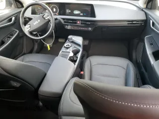 2022 Kia EV6 Wind with VIN KNDC3DLC0N5055138, listed as a Copart auction lot 48755975 with 30,493 mi miles and Salvage Title. Bid and sale history available at carsss.com. Image 8.