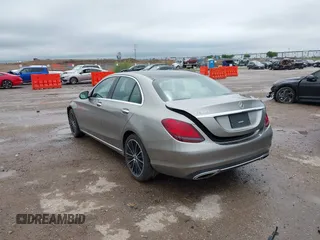 2019 Mercedes-Benz C 300 с VIN 55SWF8DBXKU315975, выставлен на аукционе IAAI как лот 42186624 с пробегом 32 459 миль миль и . История ставок и продаж доступна на DreamBid. Изображение 3.