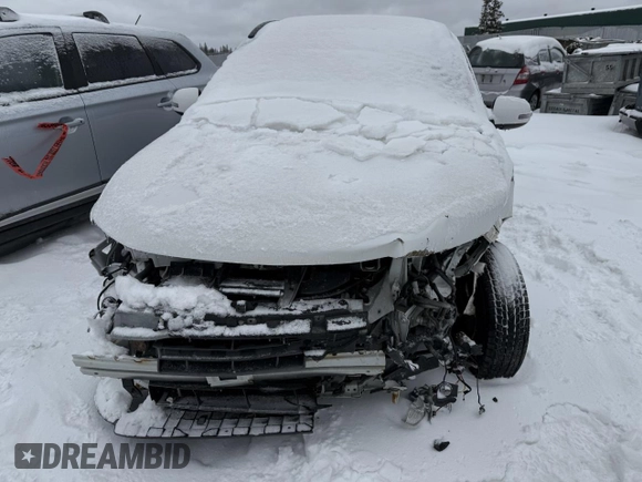 2022 Mitsubishi Outlander SEL with VIN JA4J2VA7XNZ611724, listed as a Copart auction lot 49676565 with 47,638 mi miles and Salvage title. Bid and sale history available at DreamBid. Image 5.