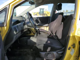 2003 Suzuki Aerio SX z VIN JS2RC41H435203206, wystawiony jako Copart lot #79682674 z przebiegiem 171 435 mil mil oraz Szkody całkowita. Historia ofert i sprzedaży dostępna na DreamBid. Obrazek 7.