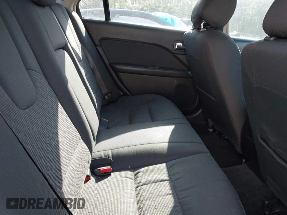 2012 Ford Fusion SE z VIN 3FAHP0HA4CR306608, wystawiony jako IAAI lot #41939924 z przebiegiem 176 689 mil mil oraz . Historia ofert i sprzedaży dostępna na DreamBid. Obrazek 8.
